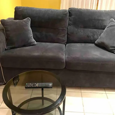 בית נופש Romantic House - Entrance To The Medieval Castle *